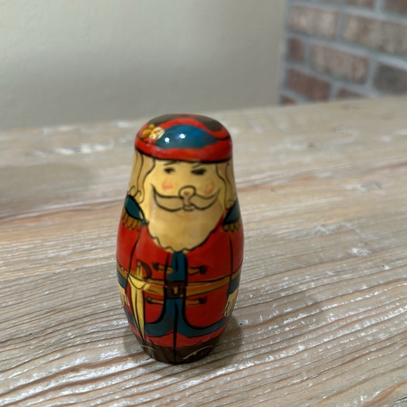 Vintage Authentic Models Holland Nesting Dolls - Picture 8 of 11